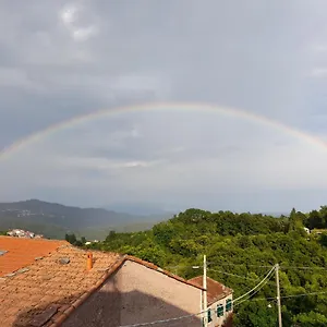 A Ridosso , Riccò del Golfo di Spezia Italien